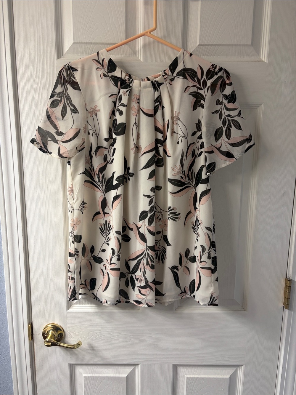 Ann Taylor Floral Short Sleeve Top - White, Black & Blush